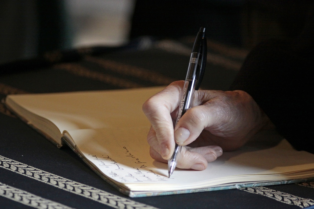 testament-assurance-vie-succession-formalites-hypothecaires-fiscales